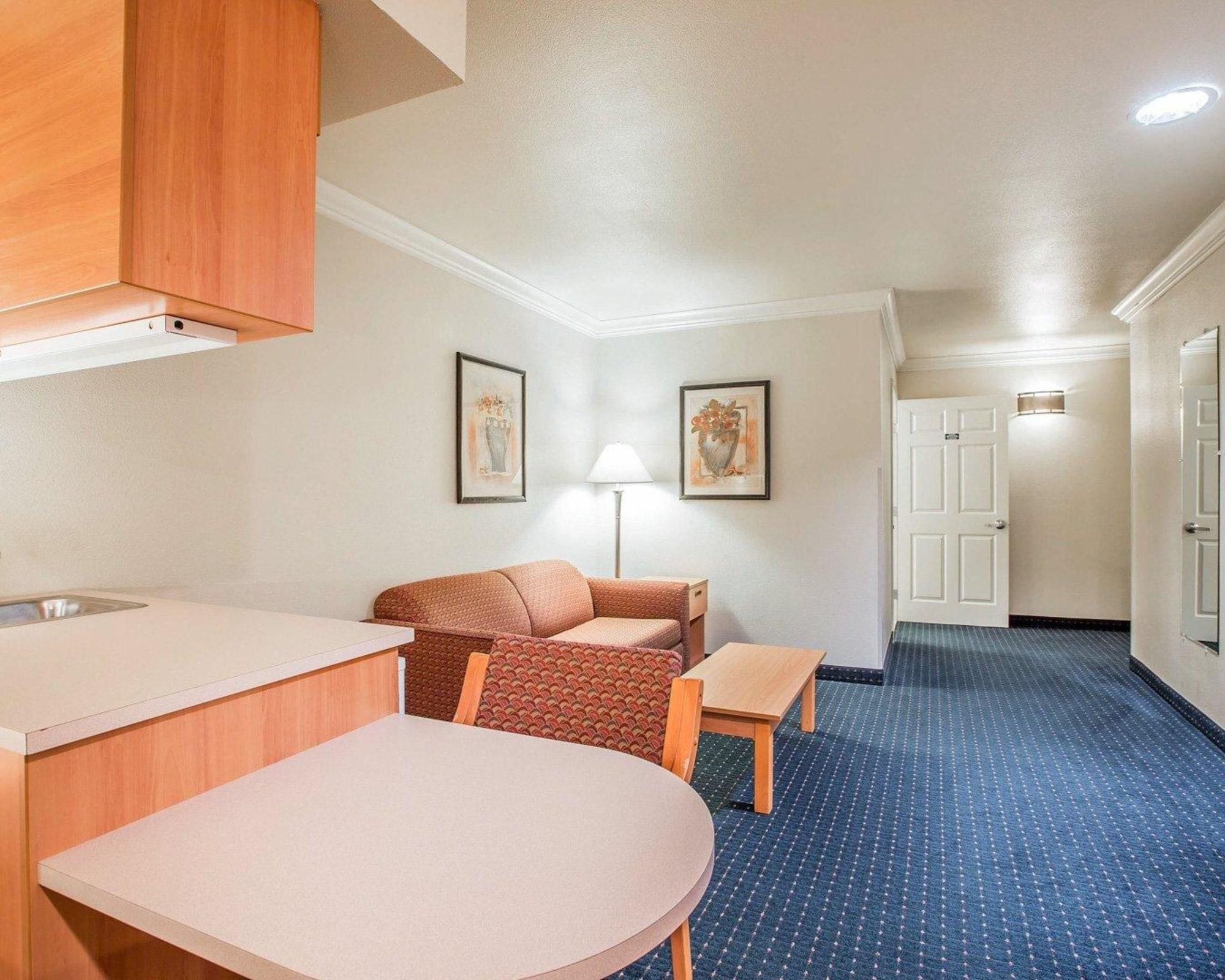 Comfort Inn & Suites Salinas Exterior foto