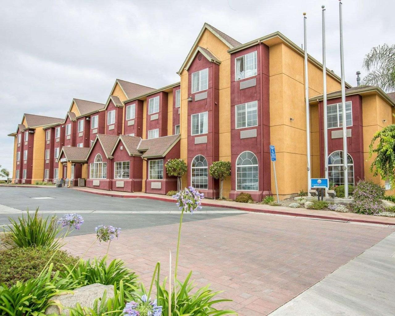 Comfort Inn & Suites Salinas Exterior foto
